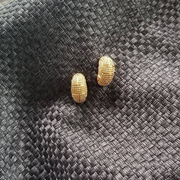 Vintage Dior Earrings 18k Gold plated - Picture 6 of 8